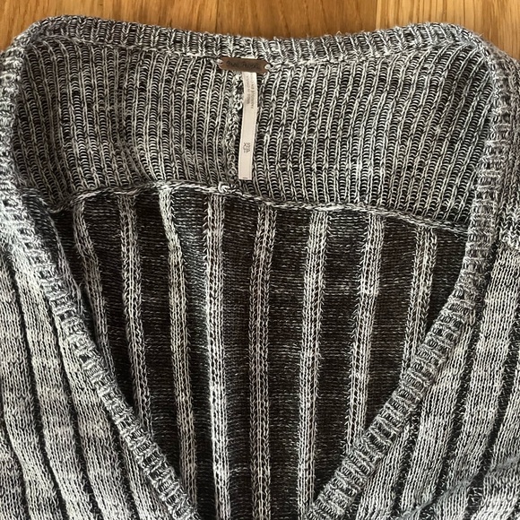 Free People Black/White Striped Duster Ribbed Sweater, Size Extra Small XS - Picture 3 of 5